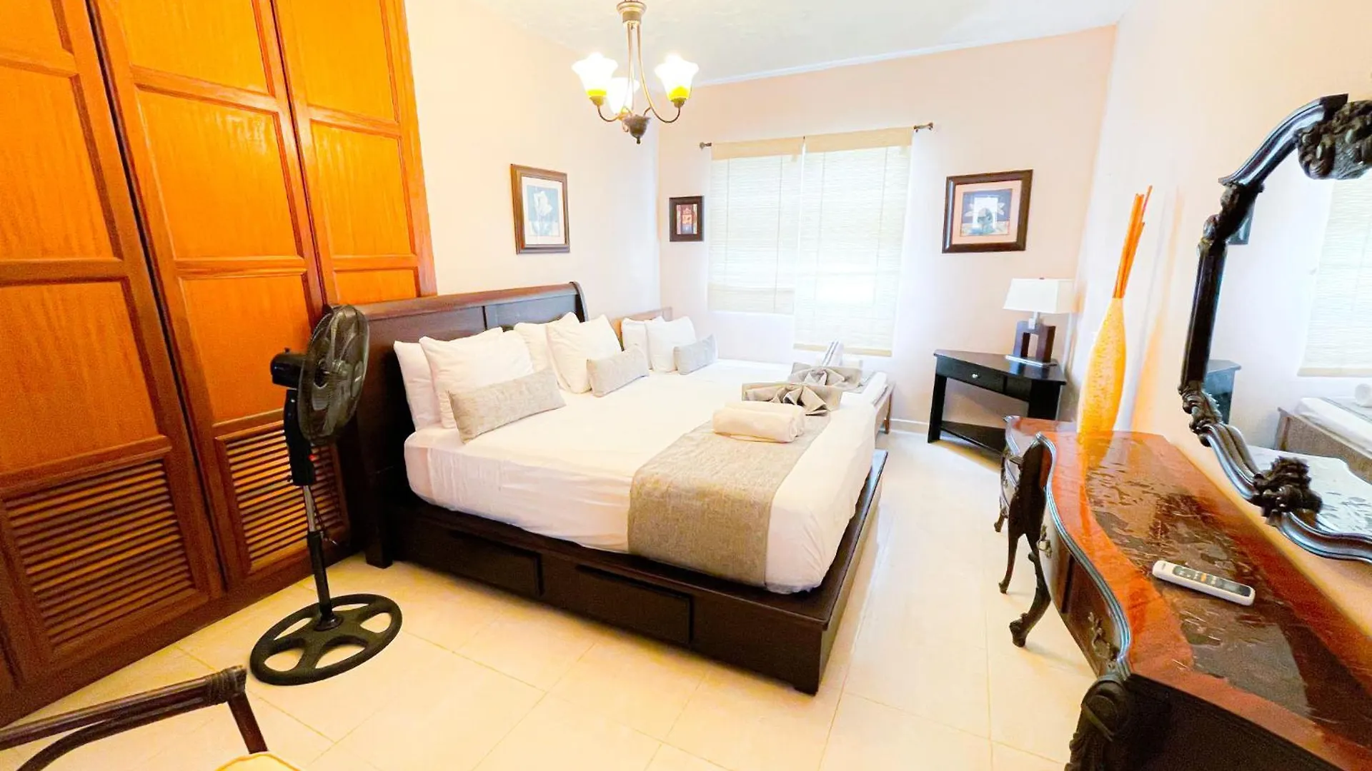 Suites Villas Vacation Hotel - Bavaro Beach Club - Wifi - Parking Punta Cana Dominikana